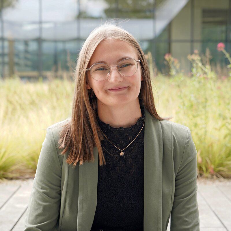 Portraitfoto von Marie Karger, Programmassistenz